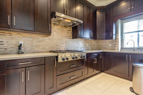 10320 Dennis Crescent, Richmond, BC - Indoor Photo Showing Kitchen With Upgraded Kitchen