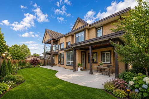 10320 Dennis Crescent, Richmond, BC - Outdoor