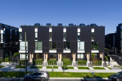 2866 Nanaimo Street  Vancouver, BC V5M 2E1