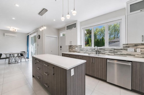 2374 35Th Avenue W, Vancouver, BC - Indoor Photo Showing Kitchen With Upgraded Kitchen