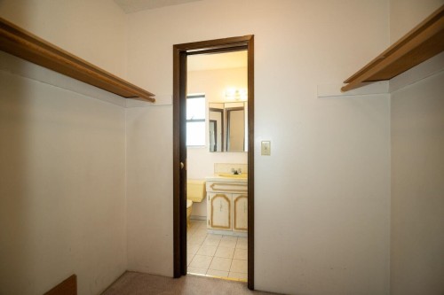 1950 Wiltshire Avenue, Coquitlam, BC - Indoor