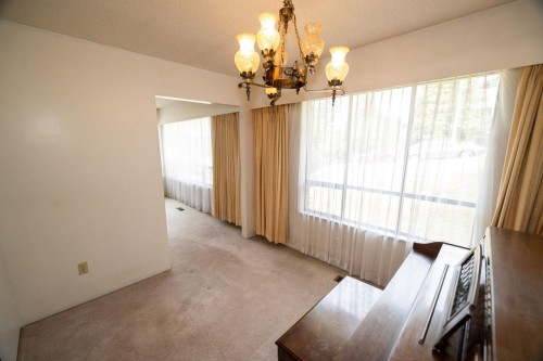 1950 Wiltshire Avenue, Coquitlam, BC - Indoor Photo Showing Other Room