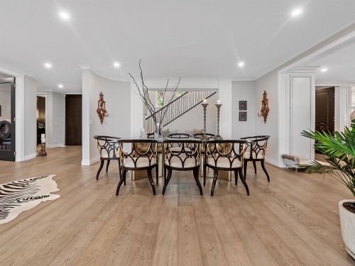 1439 Chippendale Road, West Vancouver, BC - Indoor Photo Showing Dining Room