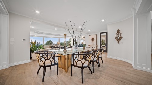 1439 Chippendale Road, West Vancouver, BC - Indoor Photo Showing Dining Room