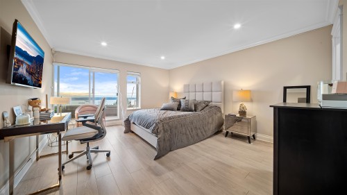 1439 Chippendale Road, West Vancouver, BC - Indoor Photo Showing Bedroom