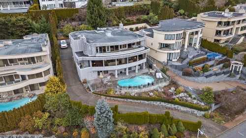 1439 Chippendale Road, West Vancouver, BC - Outdoor