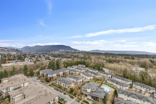2501-3102 Windsor Gate, Coquitlam, BC - Outdoor With View
