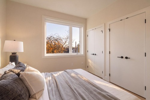 1937 Templeton Drive, Vancouver, BC 