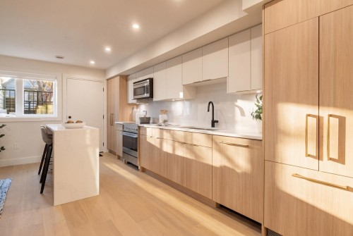 1937 Templeton Drive, Vancouver, BC 