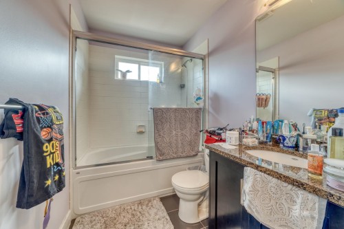 7680 Acheson Road, Richmond, BC - Indoor Photo Showing Bathroom