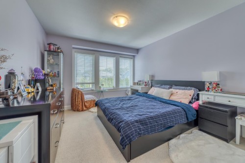 7680 Acheson Road, Richmond, BC - Indoor Photo Showing Bedroom