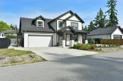 514 Jordan Way Gibsons, BC V0N 1V5