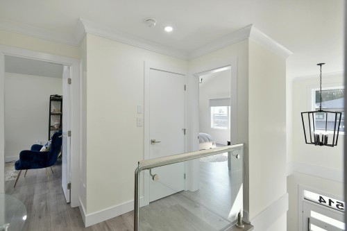514 Jordan Way, Gibsons, BC - Indoor Photo Showing Other Room