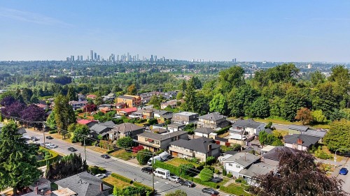 2231 Cliff Avenue, Burnaby, BC - Outdoor With View