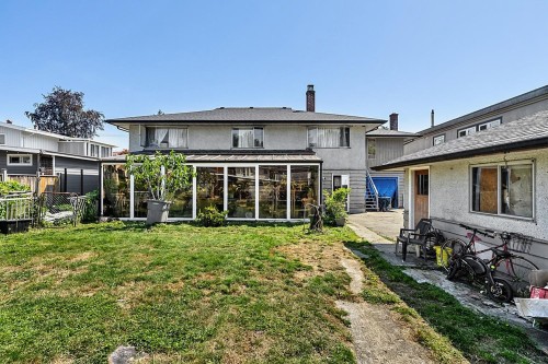 2231 Cliff Avenue, Burnaby, BC - Outdoor