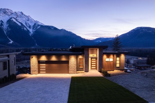 7683 Cerulean Drive, Pemberton, BC - Outdoor