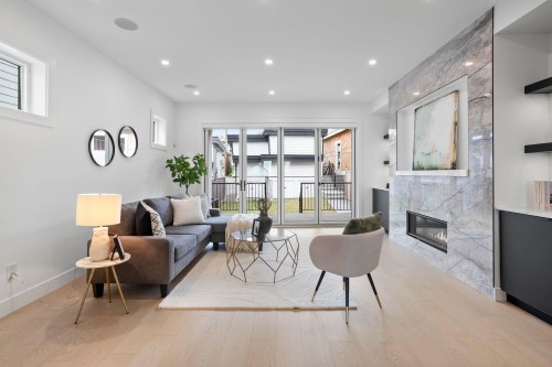 340 Keith Road E, North Vancouver, BC - Indoor Photo Showing Other Room With Fireplace