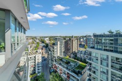 1801-110 Switchmen Street Vancouver, BC V6A 0C6