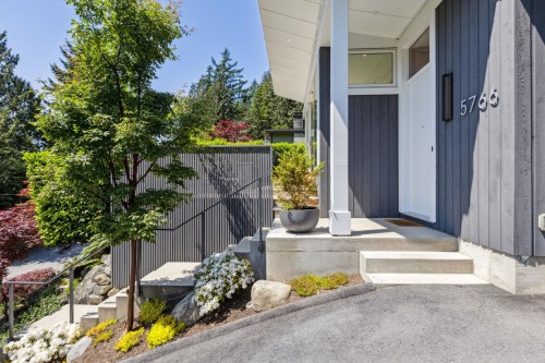 5766 Cranley Drive, West Vancouver, BC - Outdoor