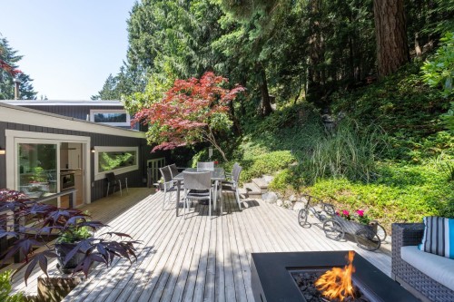 5766 Cranley Drive, West Vancouver, BC - Outdoor With Deck Patio Veranda