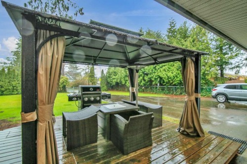 24835 Smith Avenue, Maple Ridge, BC - Outdoor With Deck Patio Veranda With Exterior