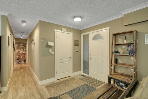 24835 Smith Avenue, Maple Ridge, BC - Indoor Photo Showing Other Room