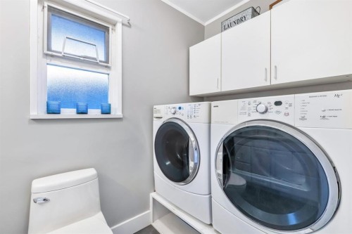 4729 60B Street, Delta, BC - Indoor Photo Showing Laundry Room