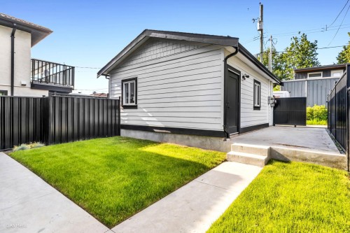 1-281 48Th Avenue E, Vancouver, BC - Outdoor With Exterior