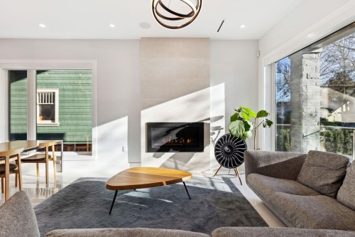 4437 13Th Avenue W, Vancouver, BC - Indoor Photo Showing Living Room With Fireplace
