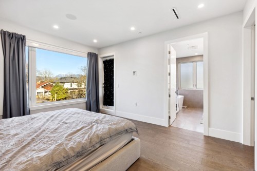 4437 13Th Avenue W, Vancouver, BC - Indoor Photo Showing Bedroom
