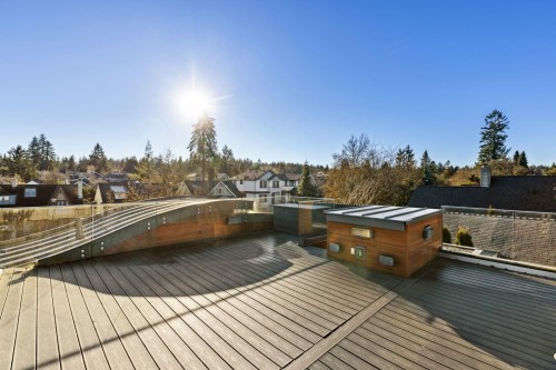 4437 13Th Avenue W, Vancouver, BC - Outdoor With Deck Patio Veranda