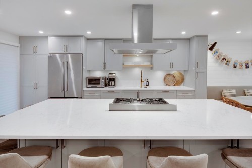 2159 Mcmullen Avenue, Vancouver, BC - Indoor Photo Showing Kitchen With Upgraded Kitchen