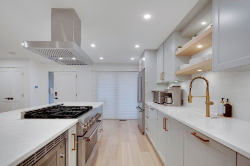 2159 Mcmullen Avenue, Vancouver, BC - Indoor Photo Showing Kitchen