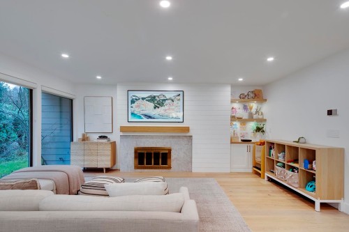 2159 Mcmullen Avenue, Vancouver, BC - Indoor Photo Showing Living Room With Fireplace