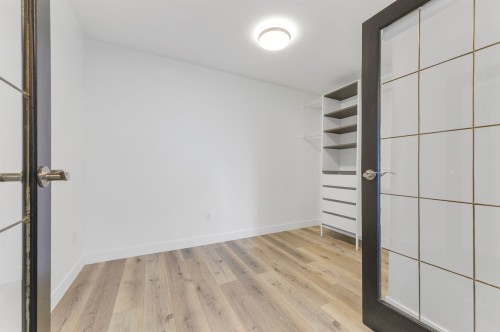 302-170 3Rd Street E, North Vancouver, BC - Indoor Photo Showing Other Room