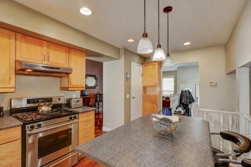 2986 Albion Drive, Coquitlam, BC - Indoor Photo Showing Kitchen