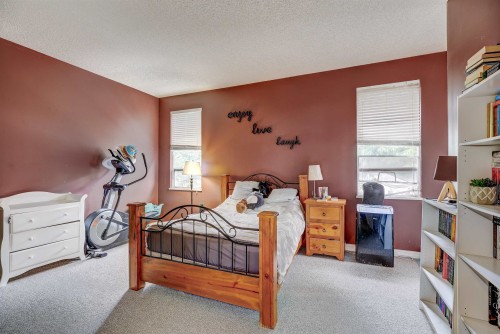 2986 Albion Drive, Coquitlam, BC - Indoor Photo Showing Bedroom