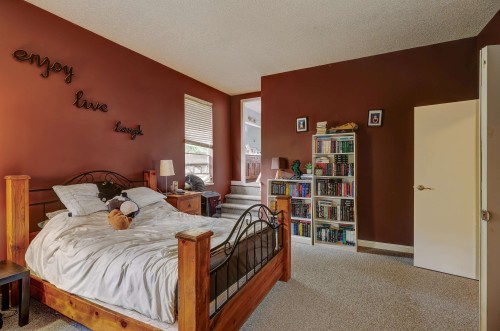 2986 Albion Drive, Coquitlam, BC - Indoor Photo Showing Bedroom