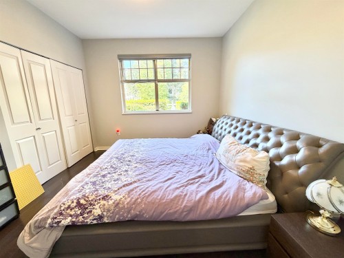 103-4883 Maclure Mews, Vancouver, BC - Indoor Photo Showing Bedroom