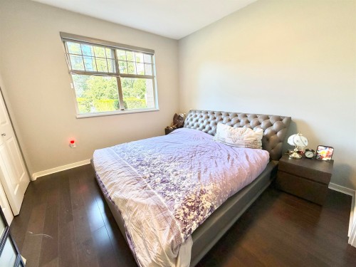 103-4883 Maclure Mews, Vancouver, BC - Indoor Photo Showing Bedroom
