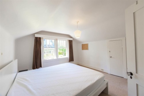 4674 4Th Avenue W, Vancouver, BC - Indoor Photo Showing Bedroom