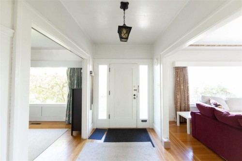 4674 4Th Avenue W, Vancouver, BC - Indoor Photo Showing Other Room