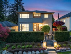 2820 W 32nd Avenue  Vancouver, BC V6L 2B6