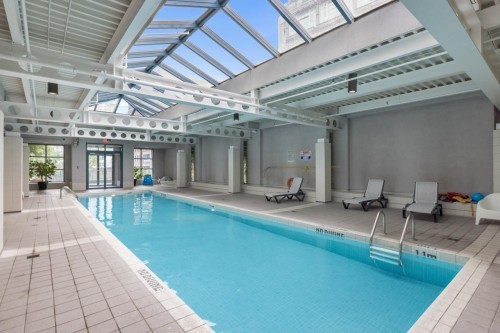 3102-183 Keefer Place, Vancouver, BC - Indoor Photo Showing Other Room With In Ground Pool