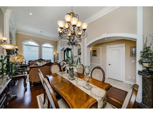 5955 Forglen Drive, Burnaby, BC - Indoor Photo Showing Dining Room