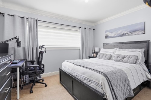5957 Forglen Drive, Burnaby, BC - Indoor Photo Showing Bedroom