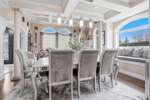 5957 Forglen Drive, Burnaby, BC - Indoor Photo Showing Dining Room