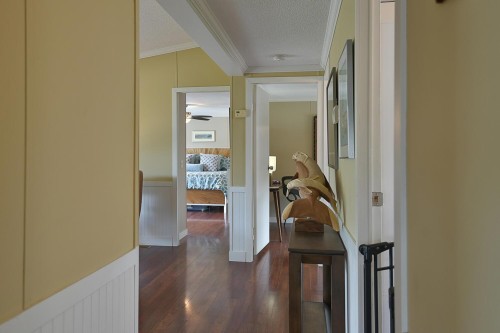 5987 Harbour Way, Sechelt, BC - Indoor Photo Showing Other Room