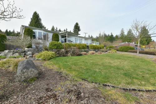 5987 Harbour Way, Sechelt, BC - Outdoor