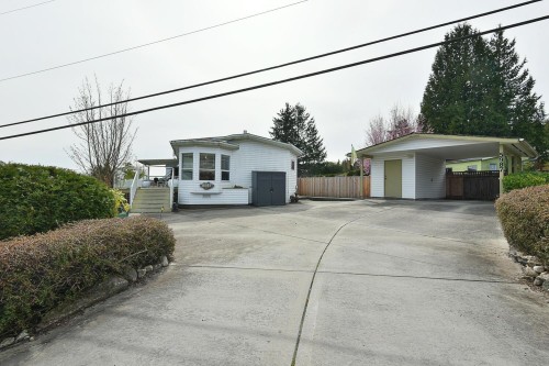 5987 Harbour Way, Sechelt, BC - Outdoor